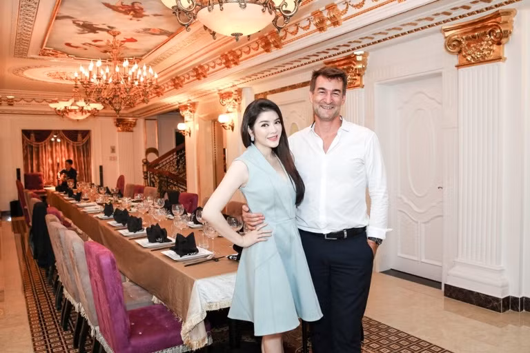 Lý Nhã Kỳ gặp gỡ người đàn ông quyền lực của làng truyền thông thế giới ảnh 5