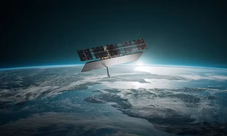 Giải mã động thái chưa từng có tiền lệ của vệ tinh Nga trên quỹ đạo và thông điệp gửi tới Ukraine