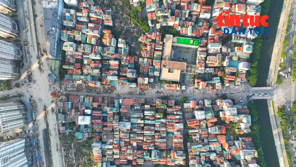 Ngõ 381 Nguyễn Khang, phường Cầu Giấy, Hà Nội.