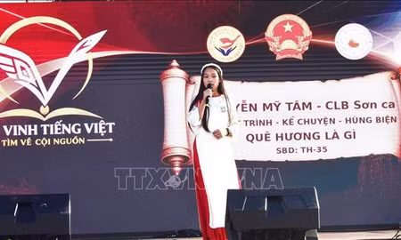 Lan tỏa tình yêu tiếng Việt trong cộng đồng người Việt tại Séc