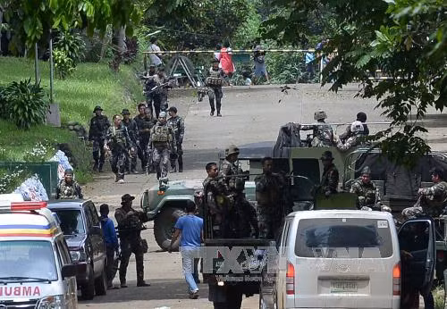 Giao tranh ác liệt, số người chết ở Marawi vượt quá 100 người ảnh 1