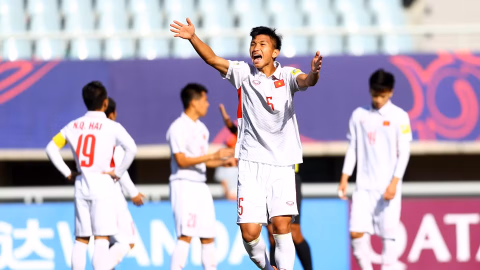 Thua Pháp 0 - 4, U20 Việt Nam chờ quyết đấu Honduras ảnh 1