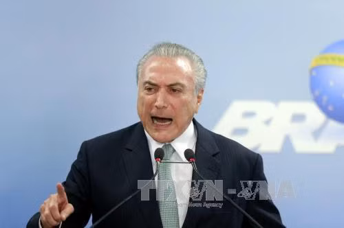  Tổng thống Brazil Temer tuyên bố sẽ không từ chức ảnh 1