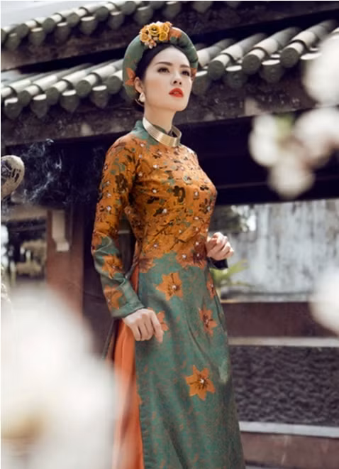 NTK Nhật Dũng tặng 20 áo dài và 200 bức ảnh áo dài cho Bảo tàng Phụ nữ Nam Bộ ảnh 5