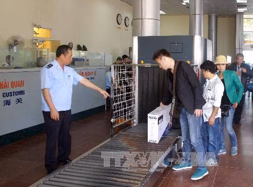 Quy định mới về khai hải quan khi xuất, nhập cảnh ảnh 1