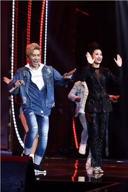 The Voice 2017: Anh Tú hát 'Yêu 5' đúng phong cách ca sĩ thị trường ảnh 5