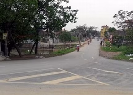 Sát thủ vụ nổ súng ở Đan Phượng ra đầu thú ảnh 1