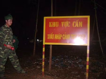 Chặn hàng lậu ở vùng biên ảnh 1