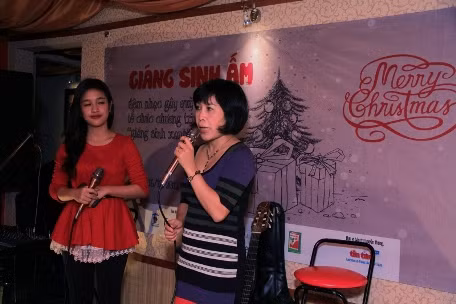 Rộn ràng đêm nhạc Giáng sinh ấm vì trẻ tự kỉ ảnh 1