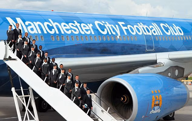 Manchester City: Doanh thu kỷ lục nhưng vẫn lỗ ảnh 1