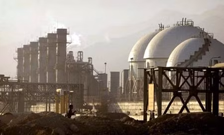 Các biện pháp trừng phạt Iran gây hậu quả ngoài mong đợi ảnh 1