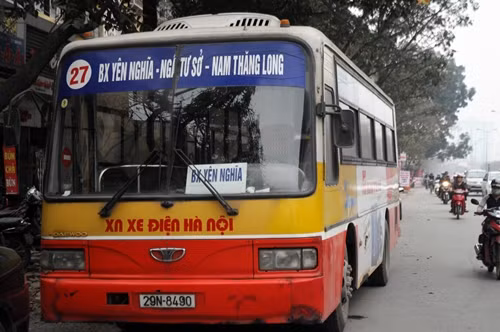 Khách đi xe buýt bị 'nhà xe' đánh trọng thương ảnh 1