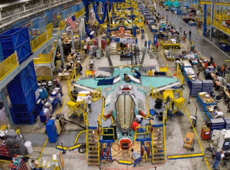 Lockheed Martin - nhà sản xuất vũ khí lớn nhất năm 2010 ảnh 1