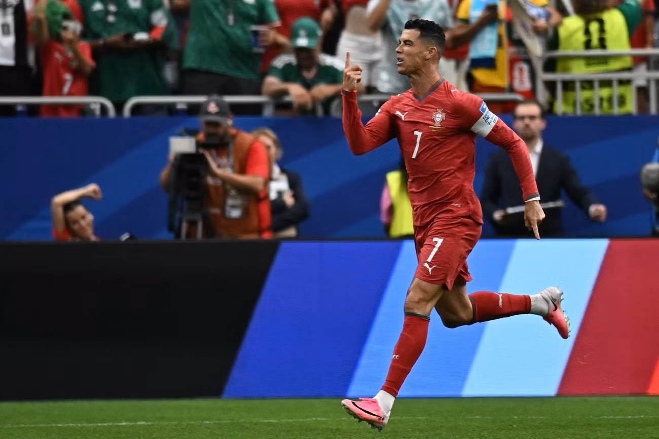 Nhà báo Anh Ngọc: Bàn thắng đầu tiên đã giải toả áp lực cho Ronaldo