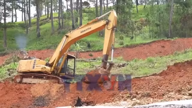 Khẩn trương khắc phục sạt lở đường nối Đà Lạt với quốc lộ 27C đi Nha Trang