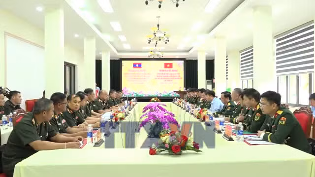Ký kết thực hiện nhiệm vụ quân sự Quảng Trị và hai tỉnh của Lào