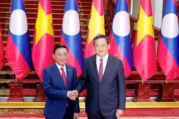 Kết nối toàn cầu: Làm sâu sắc quan hệ 'Hữu nghị vĩ đại, đoàn kết đặc biệt, hợp tác toàn diện, gắn kết chiến lược' Việt Nam – Lào