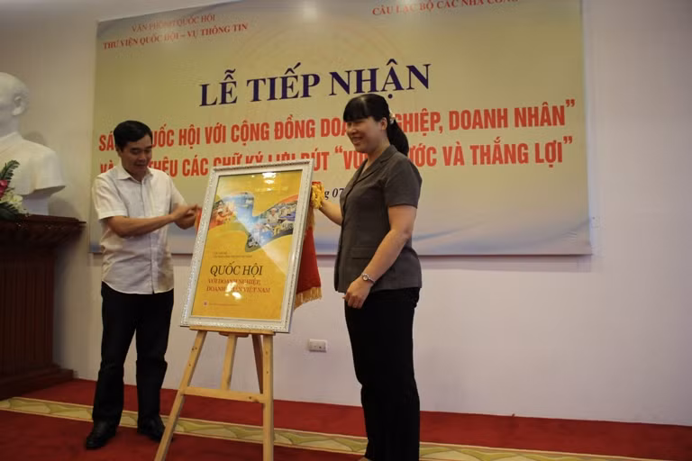 "Quốc hội với doanh nghiệp, doanh nhân Việt Nam” ảnh 2