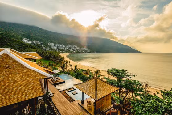 “Khách sạn 5 sao hàng đầu Việt Nam” xướng danh InterContinental Danang ảnh 3
