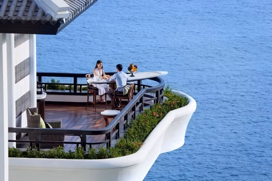 “Khách sạn 5 sao hàng đầu Việt Nam” xướng danh InterContinental Danang ảnh 2