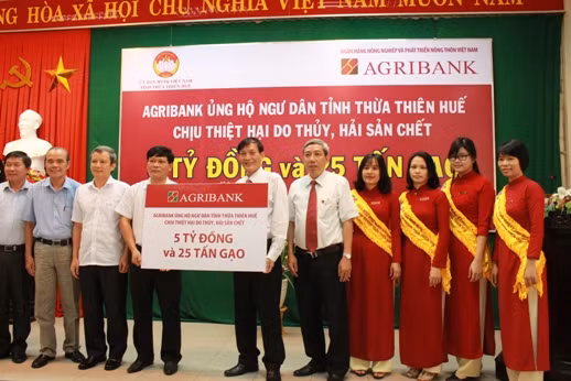 Tháo gỡ khó khăn cho ngư dân miền Trung - Nhìn từ chính sách hỗ trợ của Agribank ảnh 1