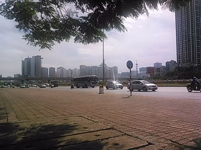 Bắc Bộ nắng nóng, Nam Bộ cảnh báo triều cường ảnh 1
