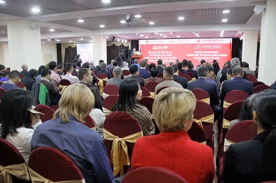 Hội nghị xúc tiến đầu tư, thương mại và du lịch Hà Nội tại Moskva ảnh 1