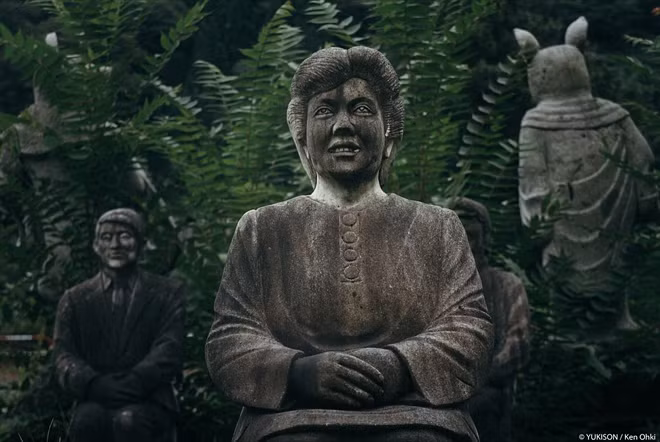 "Rừng tượng ma" rùng rợn ở Nhật Bản ảnh 6