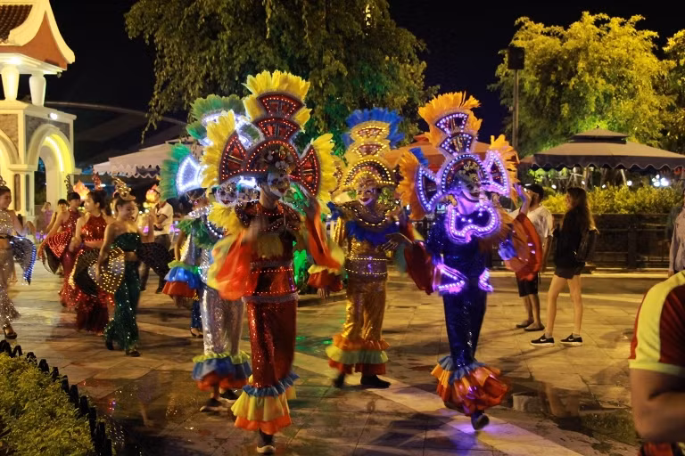 Lễ hội đèn lồng tại Asia Park: Bữa tiệc ánh sáng hoàn hảo ảnh 7