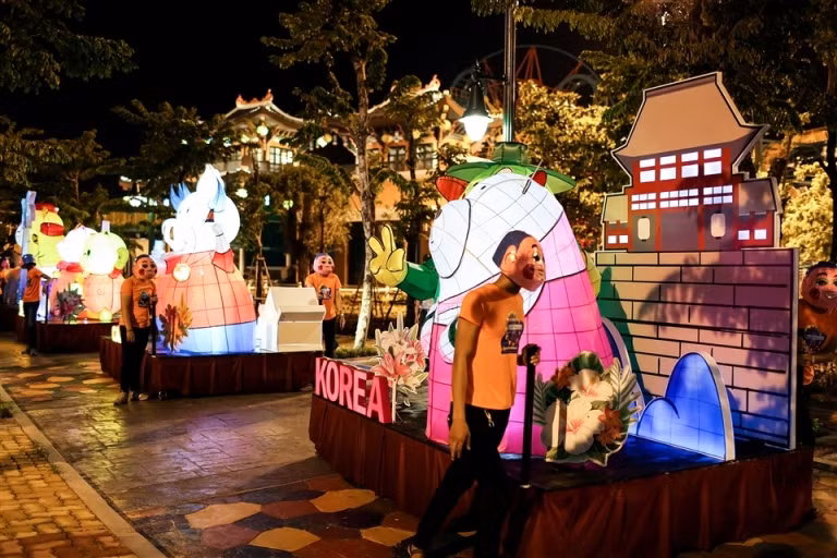 Lễ hội đèn lồng tại Asia Park: Bữa tiệc ánh sáng hoàn hảo ảnh 3