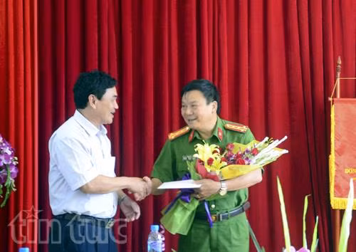 Khen thưởng chiến công phá 2 chuyên án ma túy tại Điện Biên ảnh 1