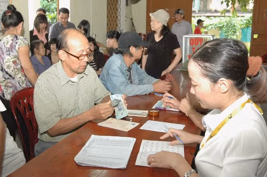 Lại đề xuất tăng tuổi nghỉ hưu ảnh 1