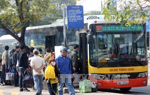Hà Nội tìm giải pháp cho xe buýt phát triển ảnh 1