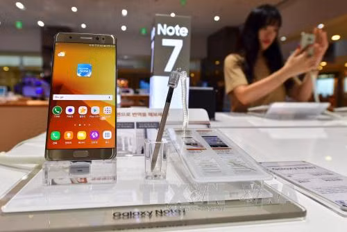 Samsung gấp rút thu hồi 2,5 triệu điện thoại Galaxy Note 7 ảnh 1