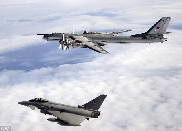 NATO và Nga đàm phán để tránh va chạm quân sự ảnh 1