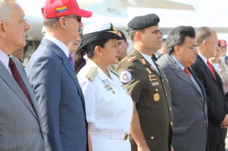 Nga chuyển giao 2 máy bay ném bom Tu-160 cho Venezuela ảnh 2