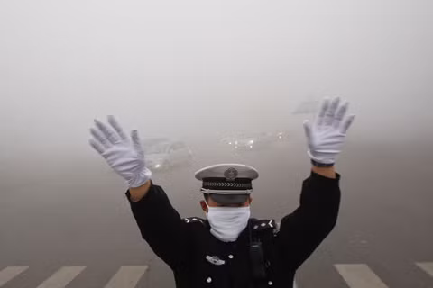 Cáp Nhĩ Tân 'nám phổi' vì than ảnh 1