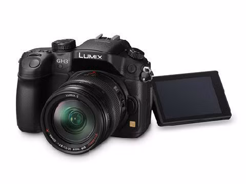Panasonic 'khoe' máy ảnh GH3 ảnh 1