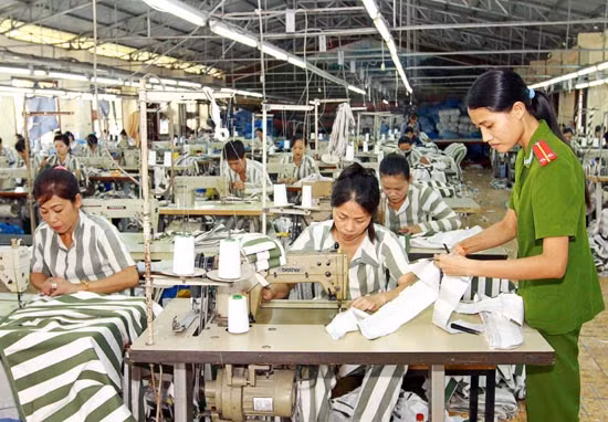 Sinh hoạt của phạm nhân trại giam Thủ Đức ảnh 5