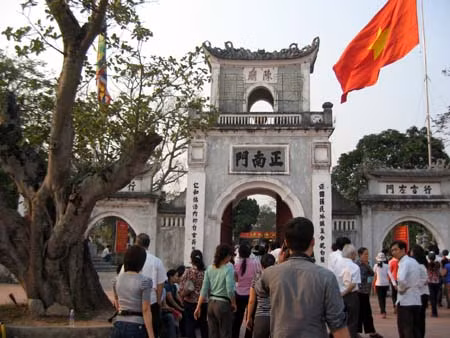 Phát huy giá trị các di tích thờ Trần Hưng Đạo và hệ thống di tích nhà Trần ảnh 1