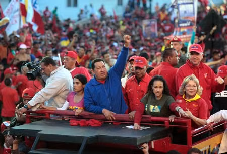 Hugo Chavez - Chiến binh không mệt mỏi ảnh 1