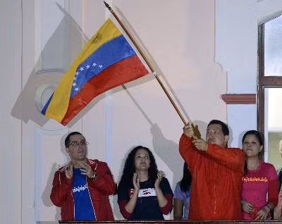 Tổng thống Chavez kêu gọi đoàn kết dân tộc ảnh 1