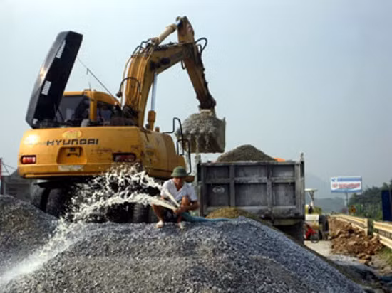 Thanh Hóa bàn giao mặt bằng thi công Quốc lộ 1A trước ngày 10/6 ảnh 1