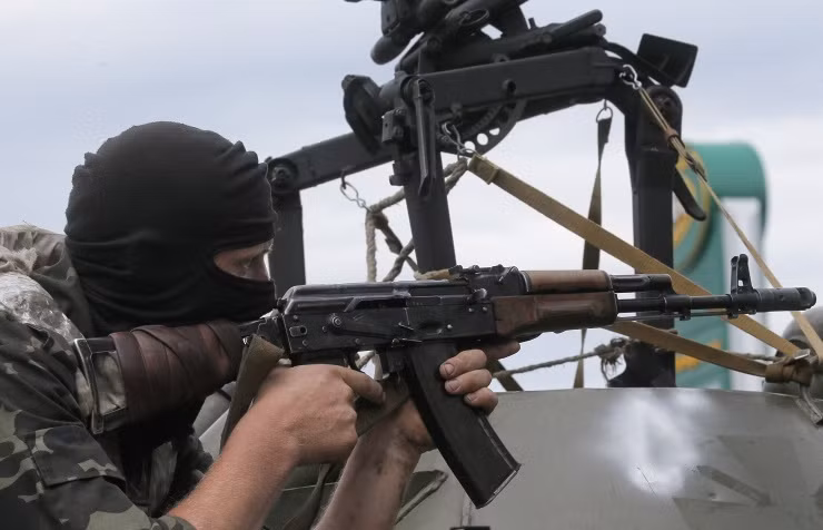 Dân quân Slavyansk tiêu diệt 1 khẩu đội súng cối Ukraine ảnh 1