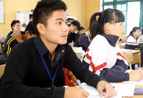Học trò nghèo nuôi chí lớn ảnh 1