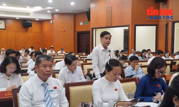 Đại biểu đề nghị tháo gỡ điểm nghẽn, mở rộng dư địa phát triển mới