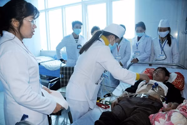 Tình cảm sâu đậm của lưu học sinh Lào với Lai Châu ảnh 3