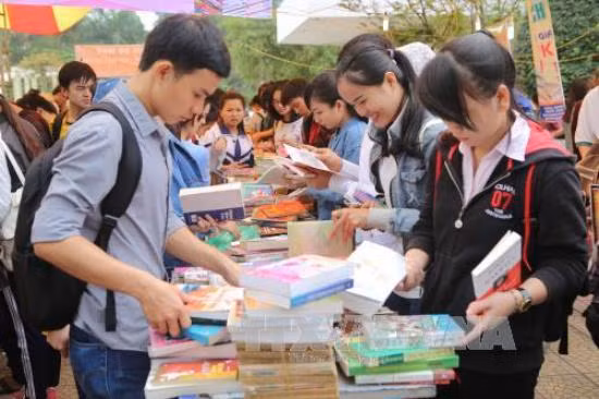Ngày Sách Việt Nam 2017 tôn vinh những giá trị của văn hoá đọc ảnh 1