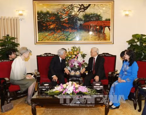 Tổng Bí thư hội kiến thân mật Nhà vua và Hoàng hậu Nhật Bản ảnh 1