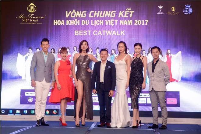 Võ Hoàng Yến, Ngọc Tình rạng rỡ chấm thi Hoa khôi Du lịch Việt Nam 2017 ảnh 2